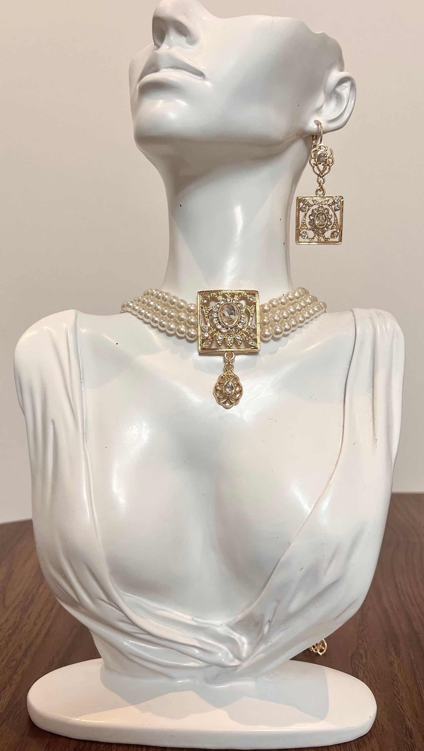 Parure perles blanche