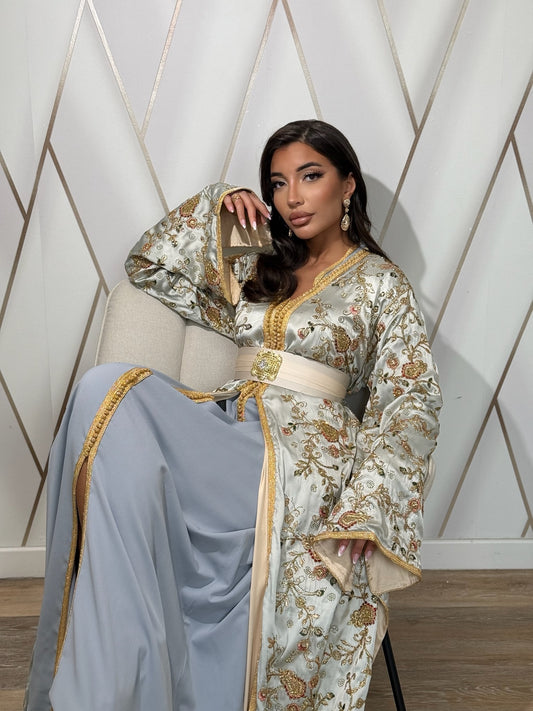 Takchita Assia grise